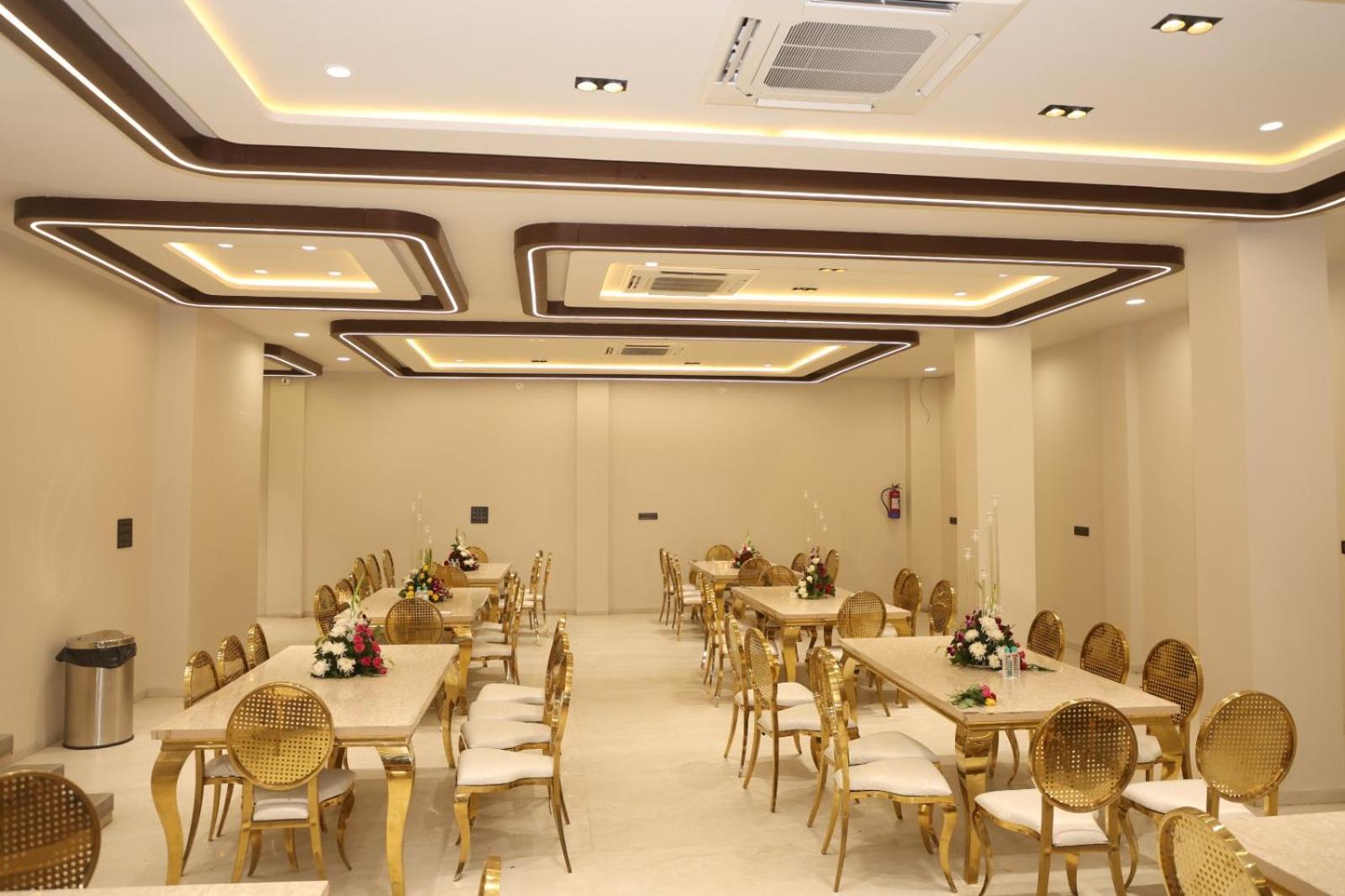 The Meera Hotel Ujjain Exterior foto