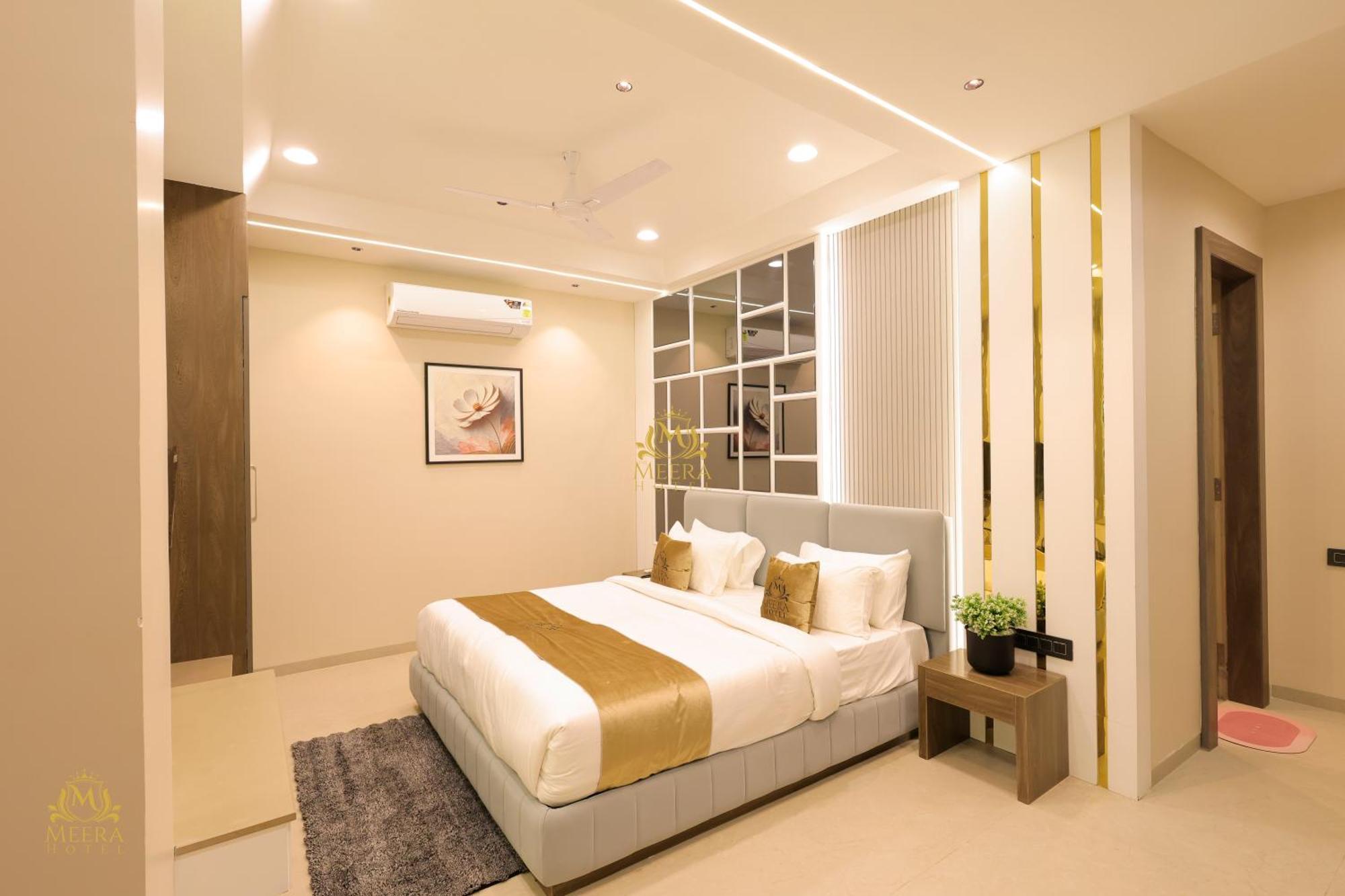 The Meera Hotel Ujjain Exterior foto